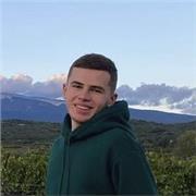 Je suis étudiant en 2eme année de Licence Économie et gestion, je peux donner des cours de maths jusqu’au niveau première